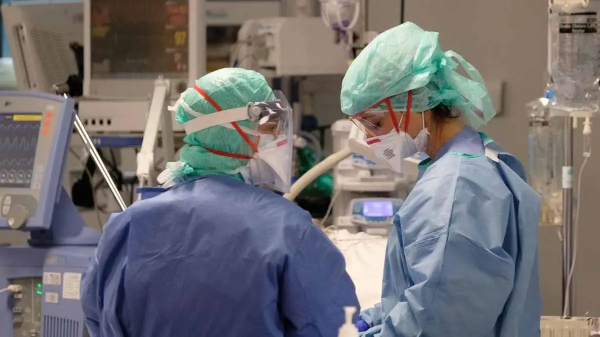 México, cuarto lugar en muertes por Covid: Johns Hopkins