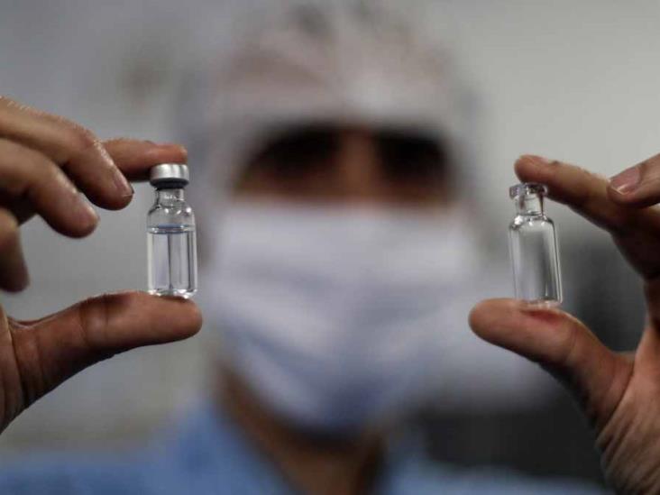 Detiene Johnson & Johnson ensayos de vacuna; un voluntario enfermó Detiene Johnson & Johnson ensayos de vacuna; un voluntario enfermó