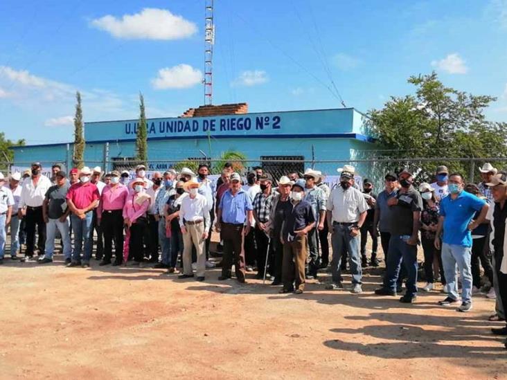 Ejidatarios del Fuerte-Mayo se dan por vencidos Ejidatarios del Fuerte-Mayo se dan por vencidos