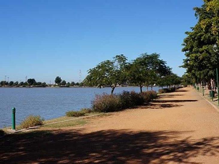 Laguna del Náinari sería galería de arte Laguna del Náinari sería galería de arte