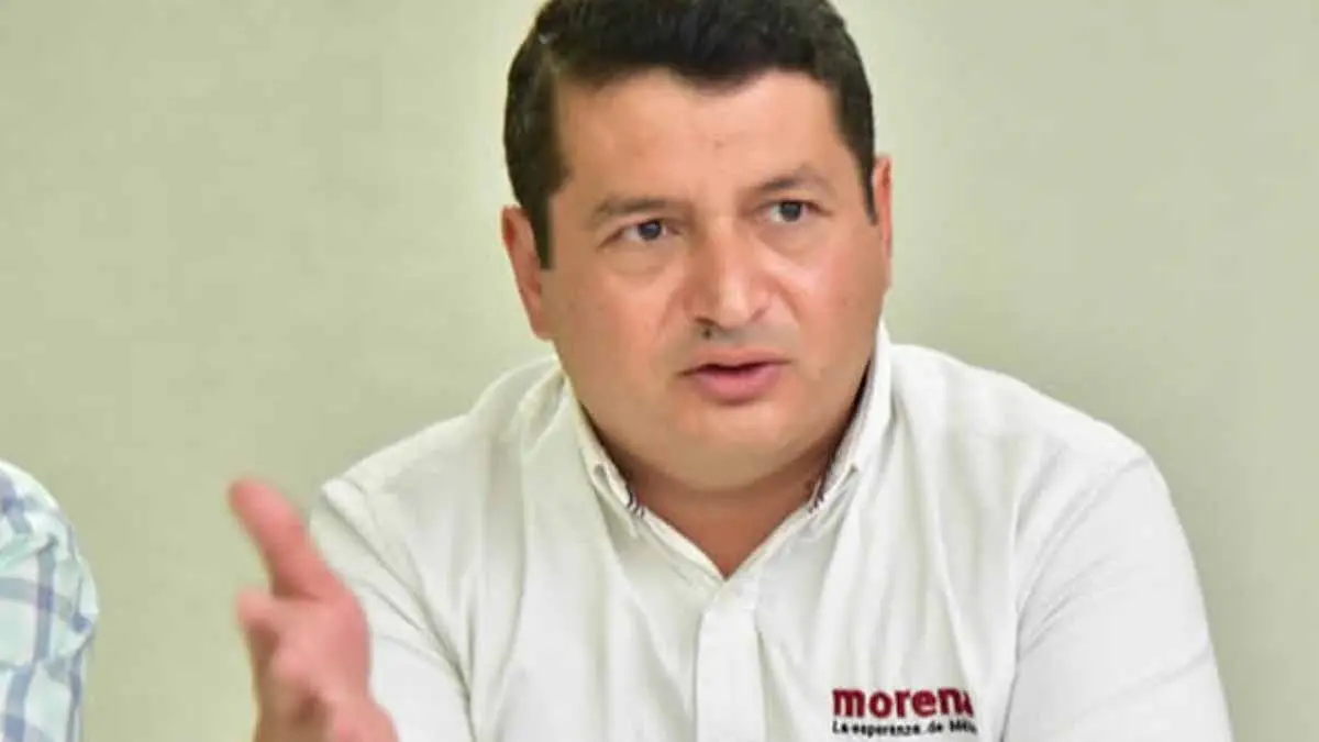 Debe fiscal comparecer ante Congreso, dice Mendoza