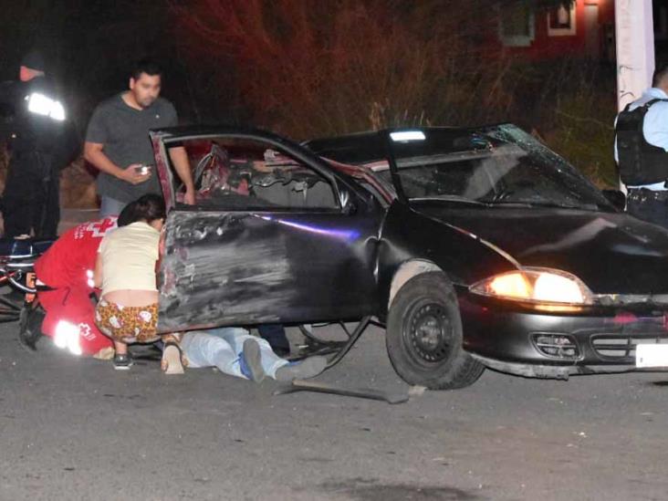 Trágica volcadura deja una jovencita muerta y 3 heridos Trágica volcadura deja una jovencita muerta y 3 heridos