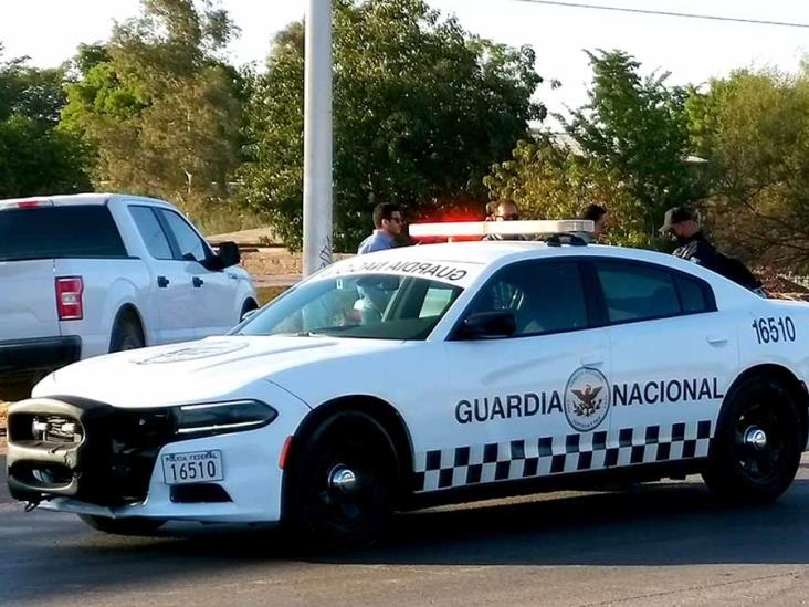 Balean a un automovilista en plena carretera Balean a un automovilista en plena carretera