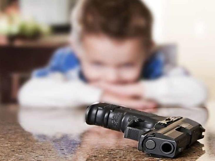 Peque de 4 años jugaba con pistola y le da un balazo a su hermana Peque de 4 años jugaba con pistola y le da un balazo a su hermana