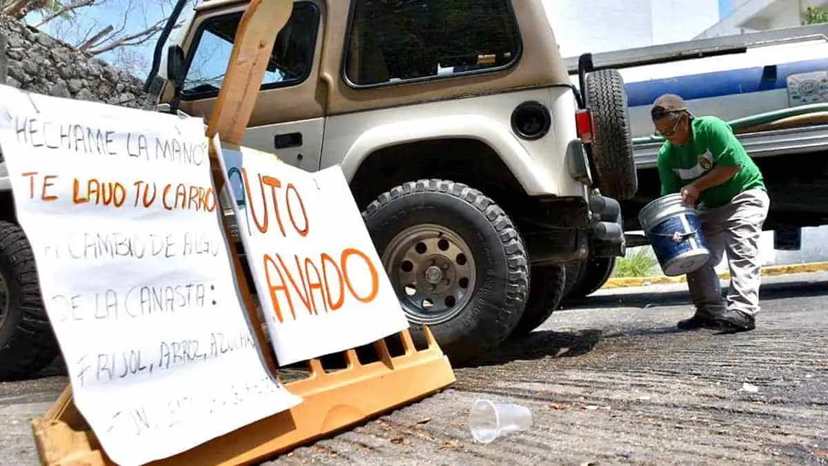 Baja la chamba para los “lavacarros”