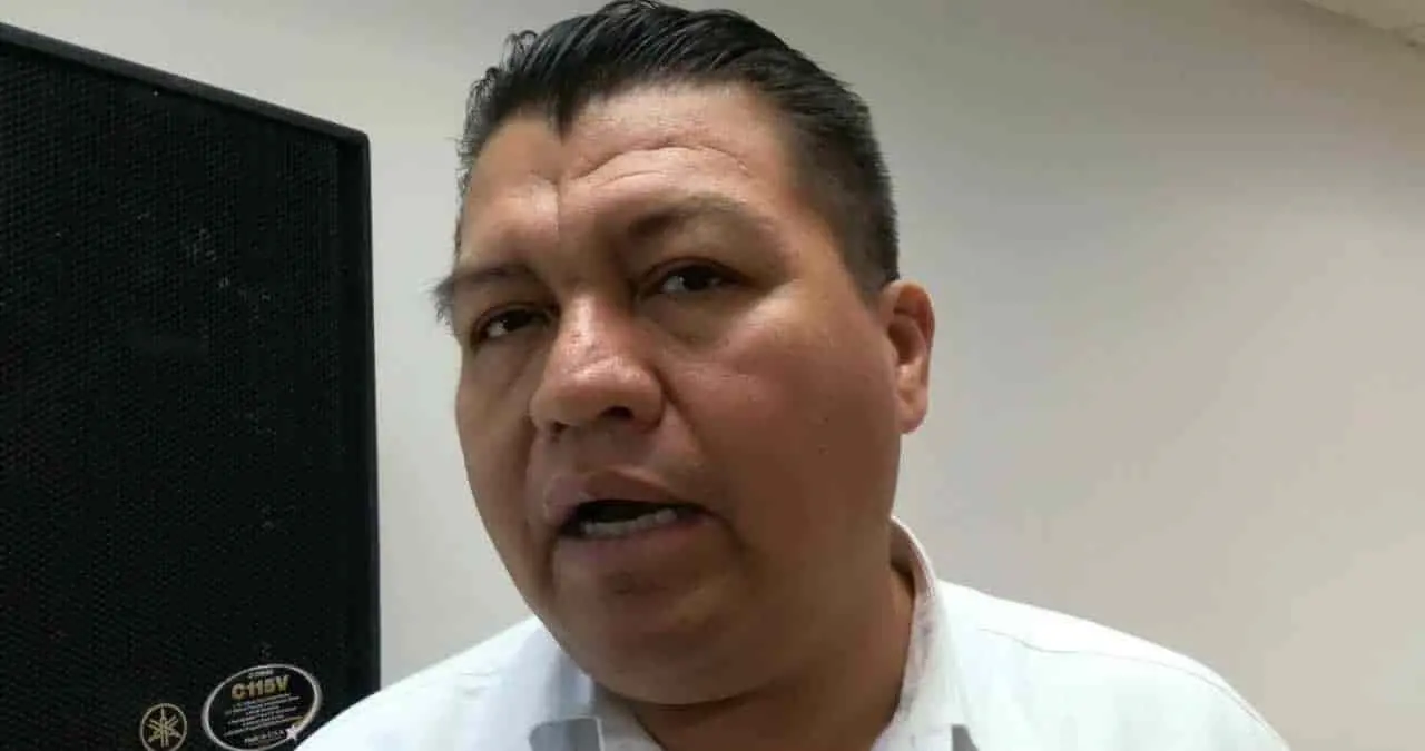 Para vacunas, piden recursos de uniformes