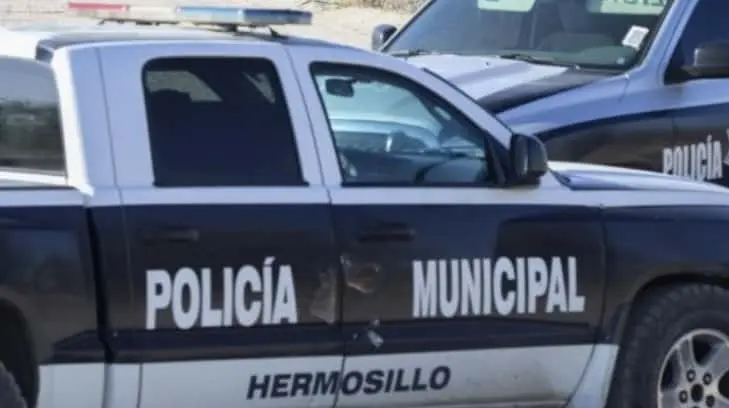 Padre de familia ataca a sus hijos con un cuchillo