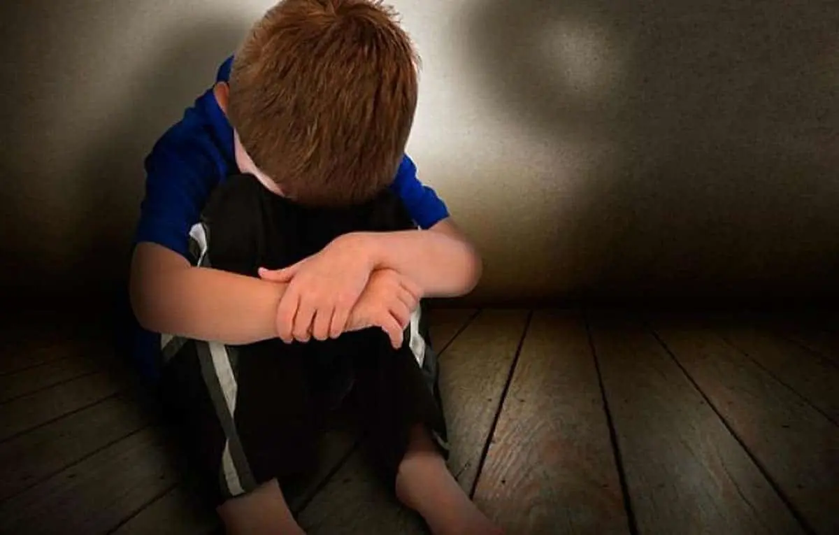 Niño de 7 años es acusado de violación