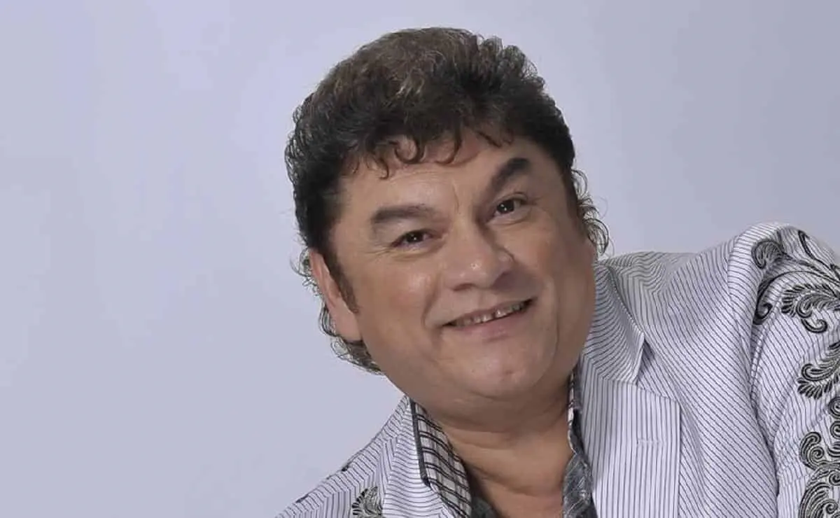 Vocalista de Los Yonic’s es intubado por covid pese a estar vacunado