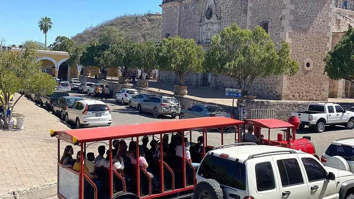 Lluvias en Álamos “jalan” turismo