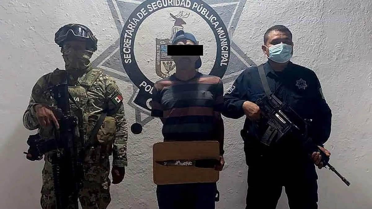 Agarran a El Malamañas con las manos en la masa