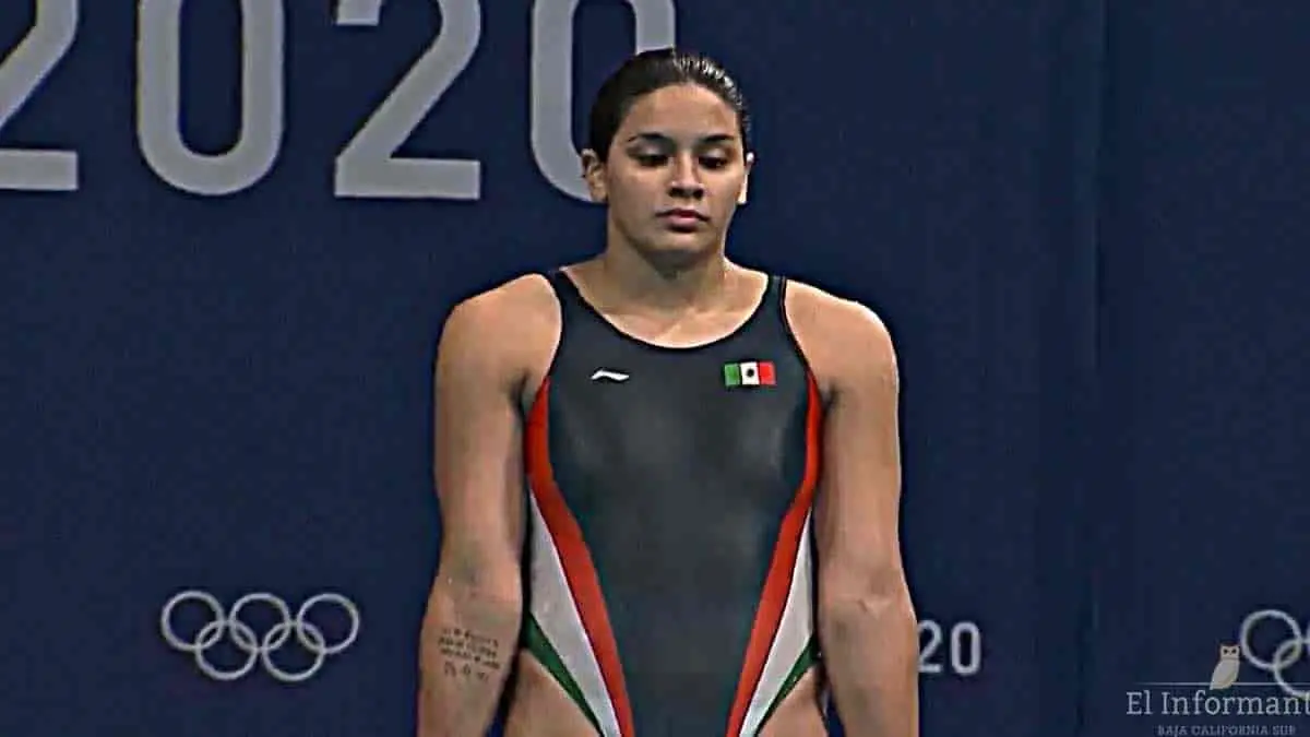 Aranza Vázquez avanza a semifinales en trampolín