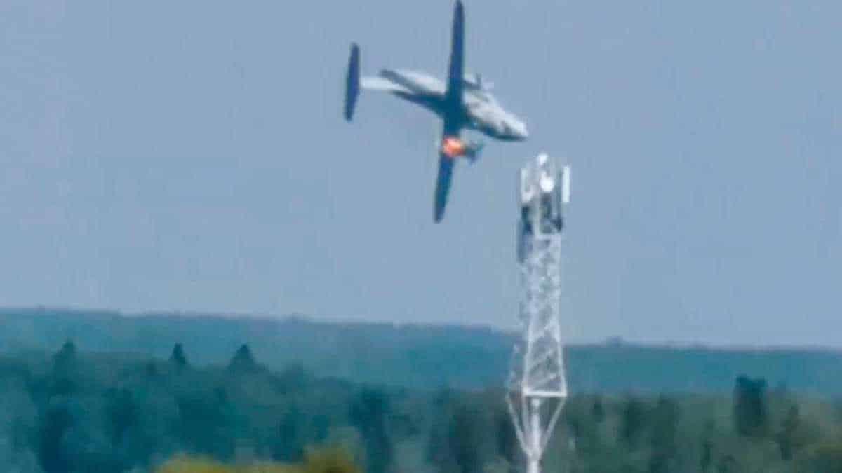 VIDEO. Se estrella avión militar; muere la tripulación