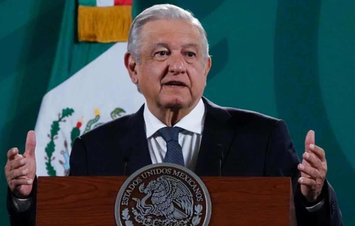 AMLO dice que carta responsiva no es obligatorio para el regreso a clases