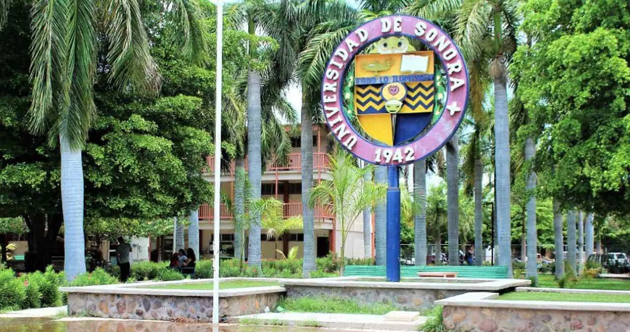 Preparan en URS regreso a clases