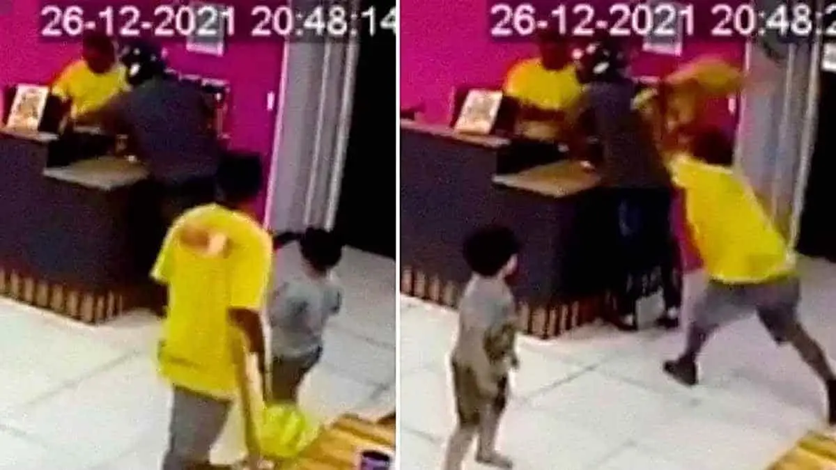VIDEO: Intenta asaltar heladería y empleados le propinan golpiza