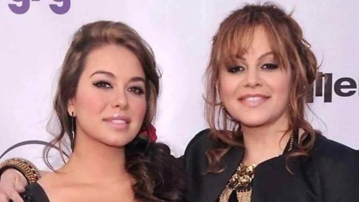 Chiquis muestra VIDEO inédito de su madre Jenni Rivera