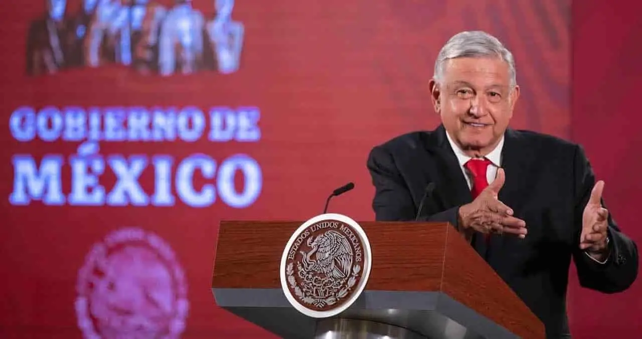 Un avance que UNAM considere regreso a clases: AMLO
