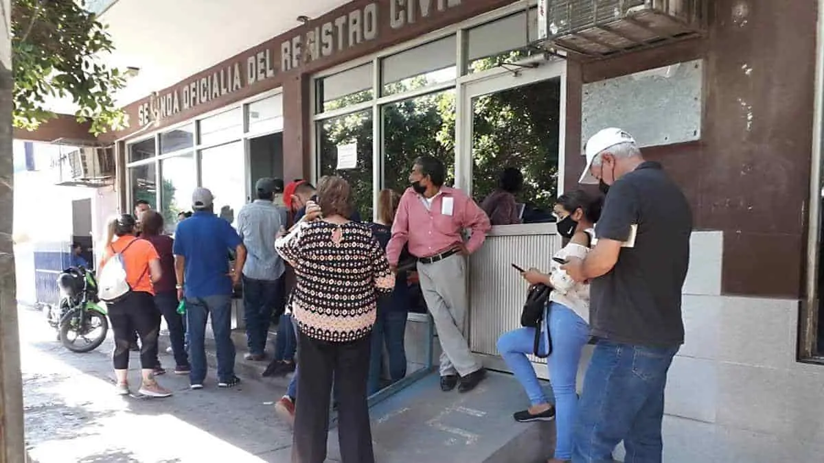 Lenta y desorganizada atención en el Registro Civil