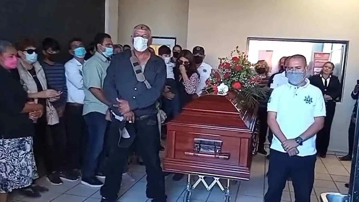 Último pase de lista para oficial de policía