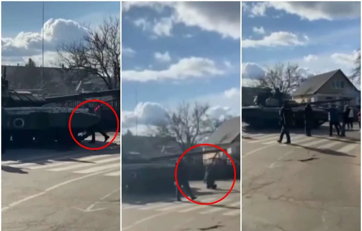 Ucraniano intenta bloquear tanque ruso con su cuerpo