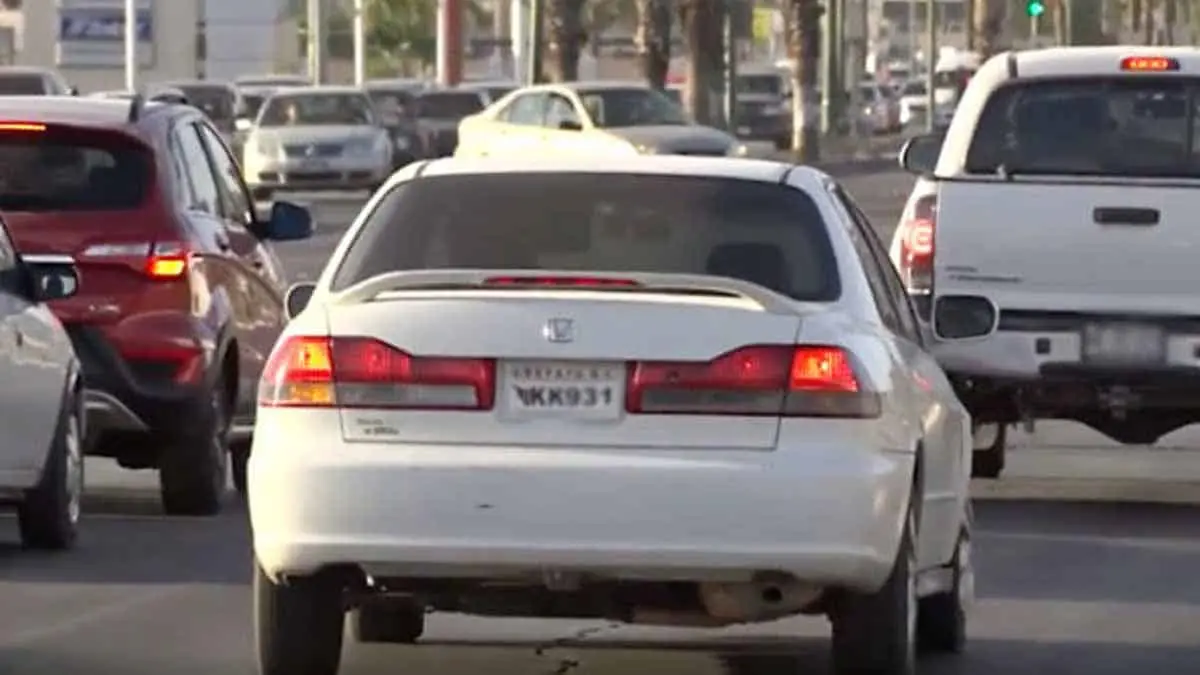 Buenas nuevas: Autos legalizados podrán cruzar a Estados Unidos