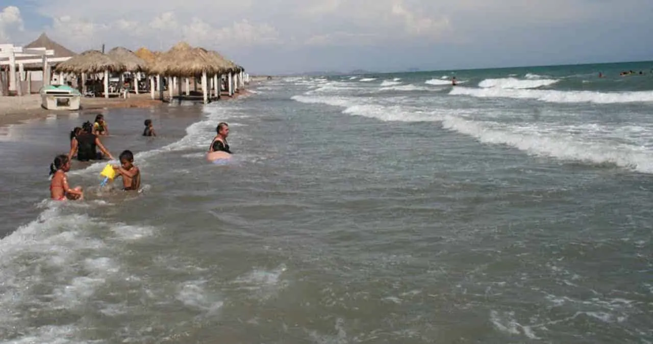 Vuelve transporte foráneo a las playas