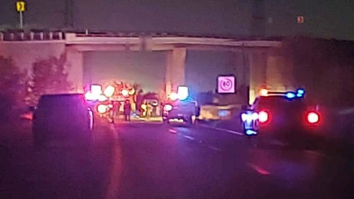 Encuentran 2 cuerpos colgados de puente de Libramiento de Empalme