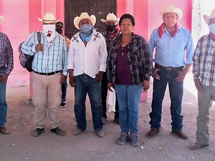 Acusan a regidor étnico de dividir a los mayos Acusan a regidor étnico de dividir a los mayos