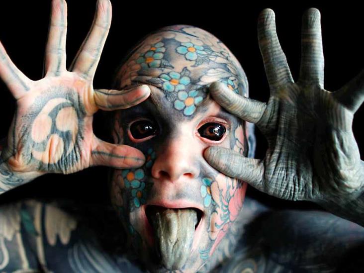 Niño tiene pesadillas por su maestro tatuado; ya no le dará clase Niño tiene pesadillas por su maestro tatuado; ya no le dará clase