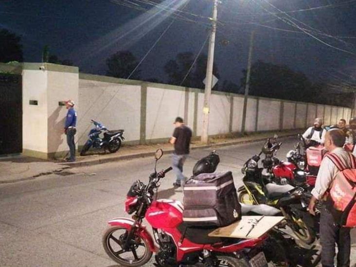 Militares piden pollos rostizados por Uber Eats y no lo pagan Militares piden pollos rostizados por Uber Eats y no lo pagan