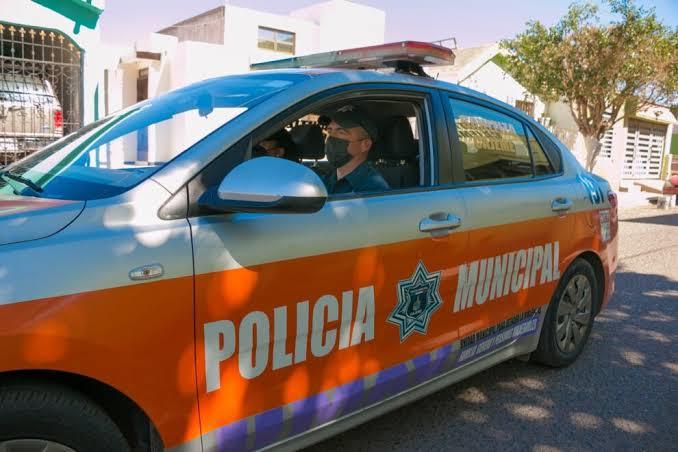 Hallan policías municipales a niña extraviada en Villa Bonita Hallan policías municipales a niña extraviada en Villa Bonita