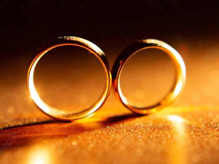 VIDEO. Llevan su boda a otro nivel: novios se prenden fuego VIDEO. Llevan su boda a otro nivel: novios se prenden fuego