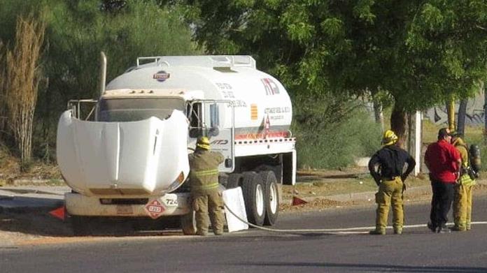 Se incendia pipa de combustible al sur de Ciudad Obregón Se incendia pipa de combustible al sur de Ciudad Obregón