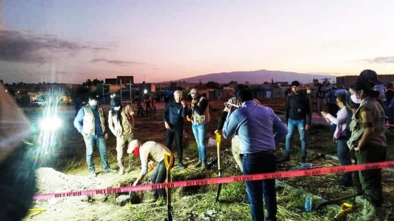 En el día es un parque de diversiones, en las noche un cementerio