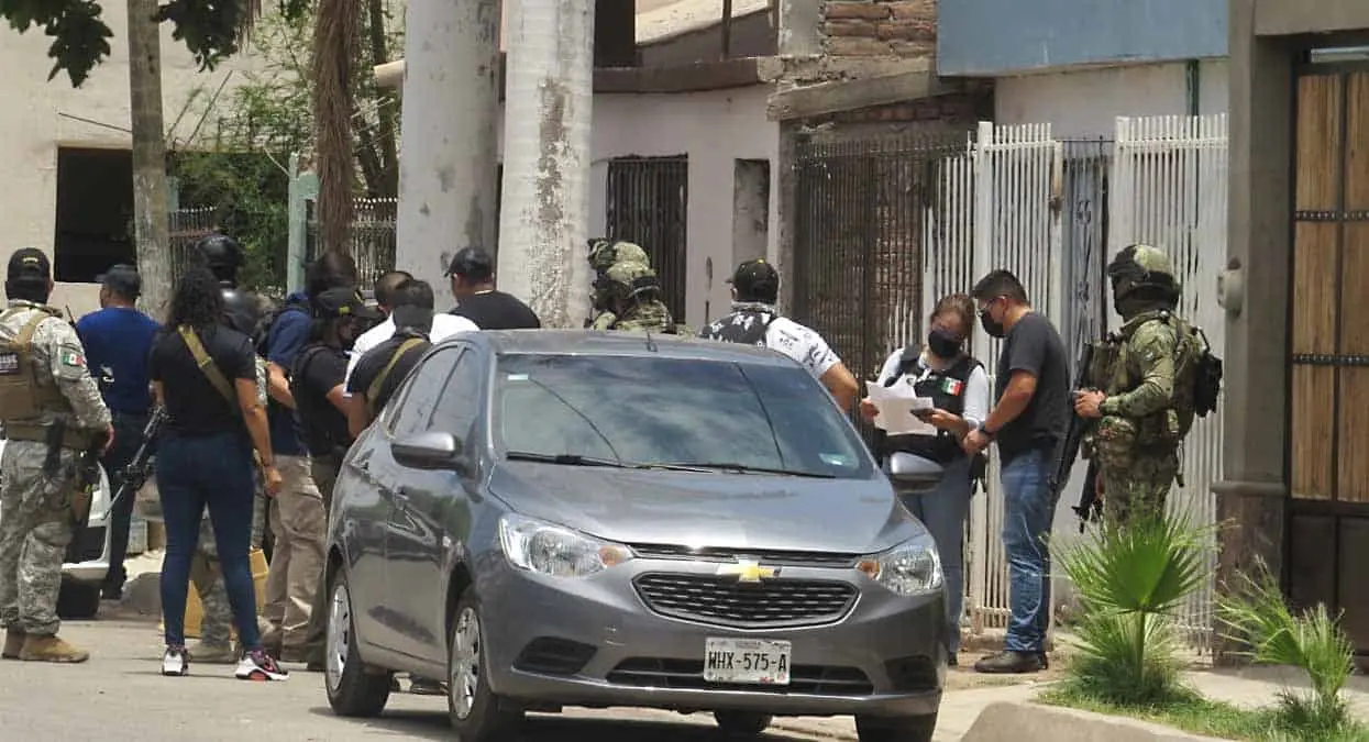 “Revientan” vivienda en la colonia Kino