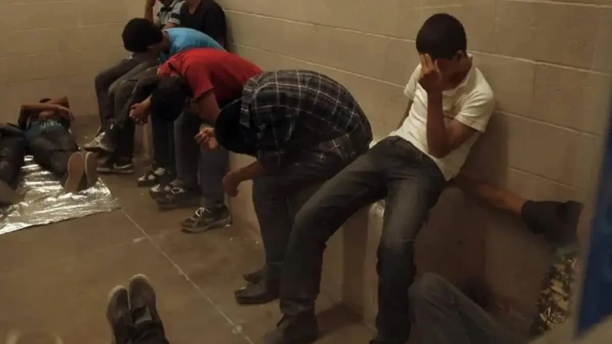 Rescatan a 28 migrantes retenidos en contra de su voluntad