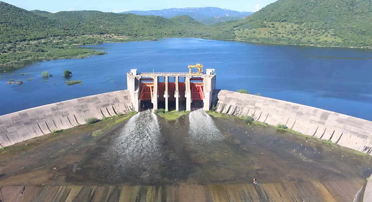 Capta más agua la presa