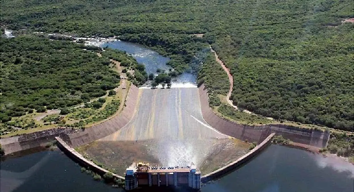 Presa casi llena