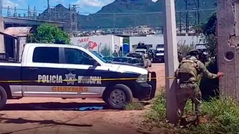 Abandonan cadáver a espaldas de la Comandancia