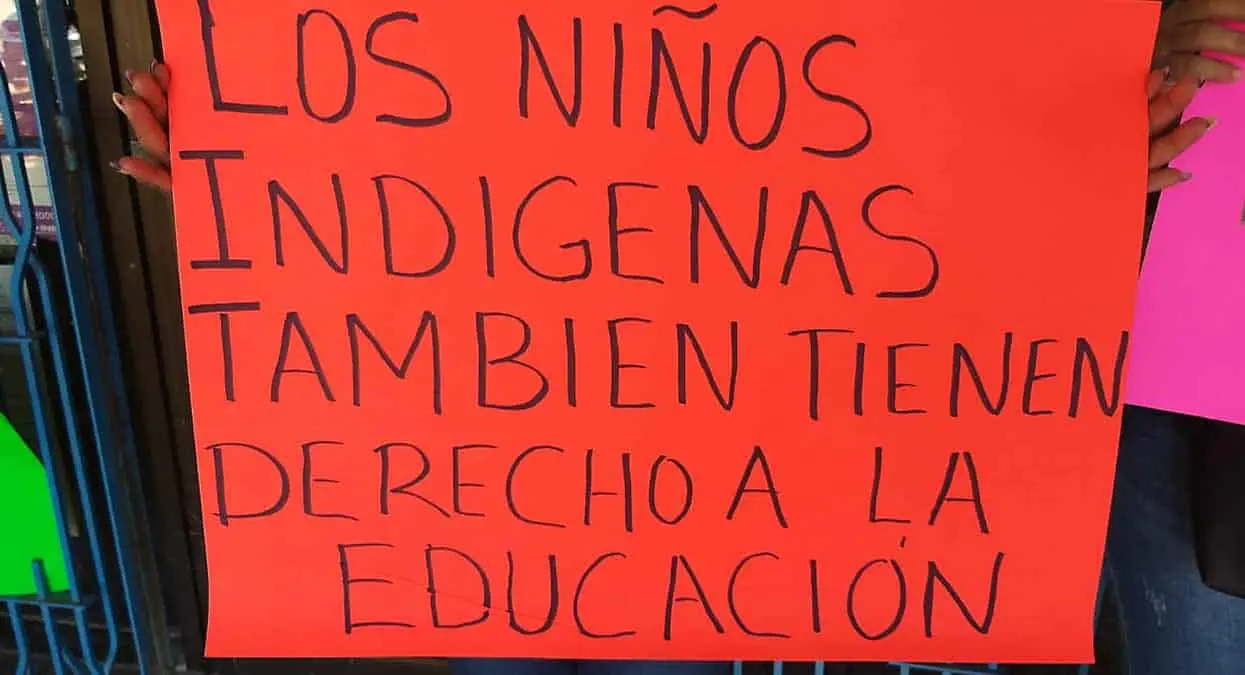 Discriminan a docentes indígenas