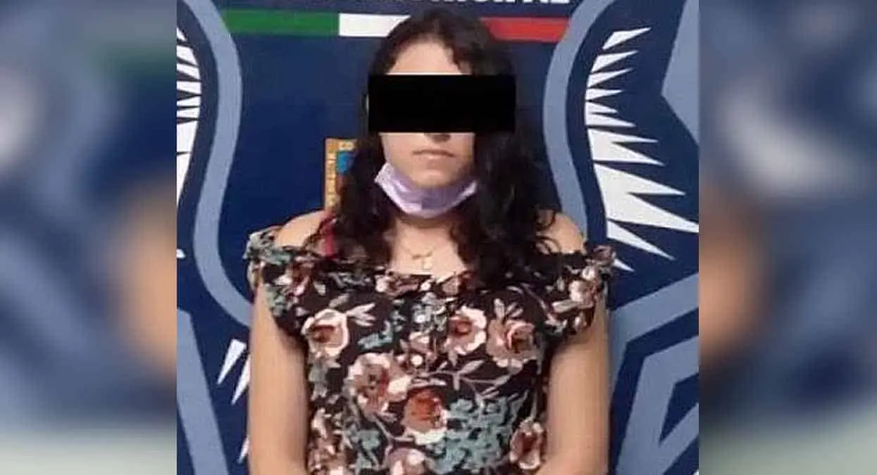 Quería lucir a la moda con lentes robados en tienda departamental