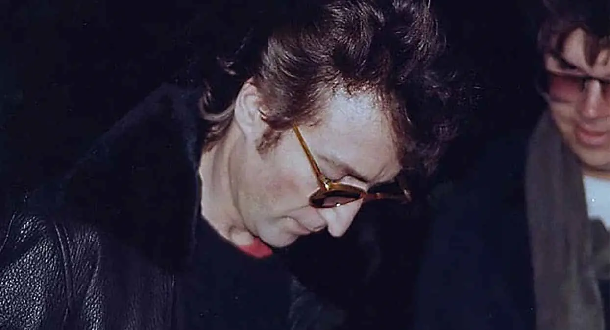 Mark David Chapman revela por qué asesinó a John Lennon