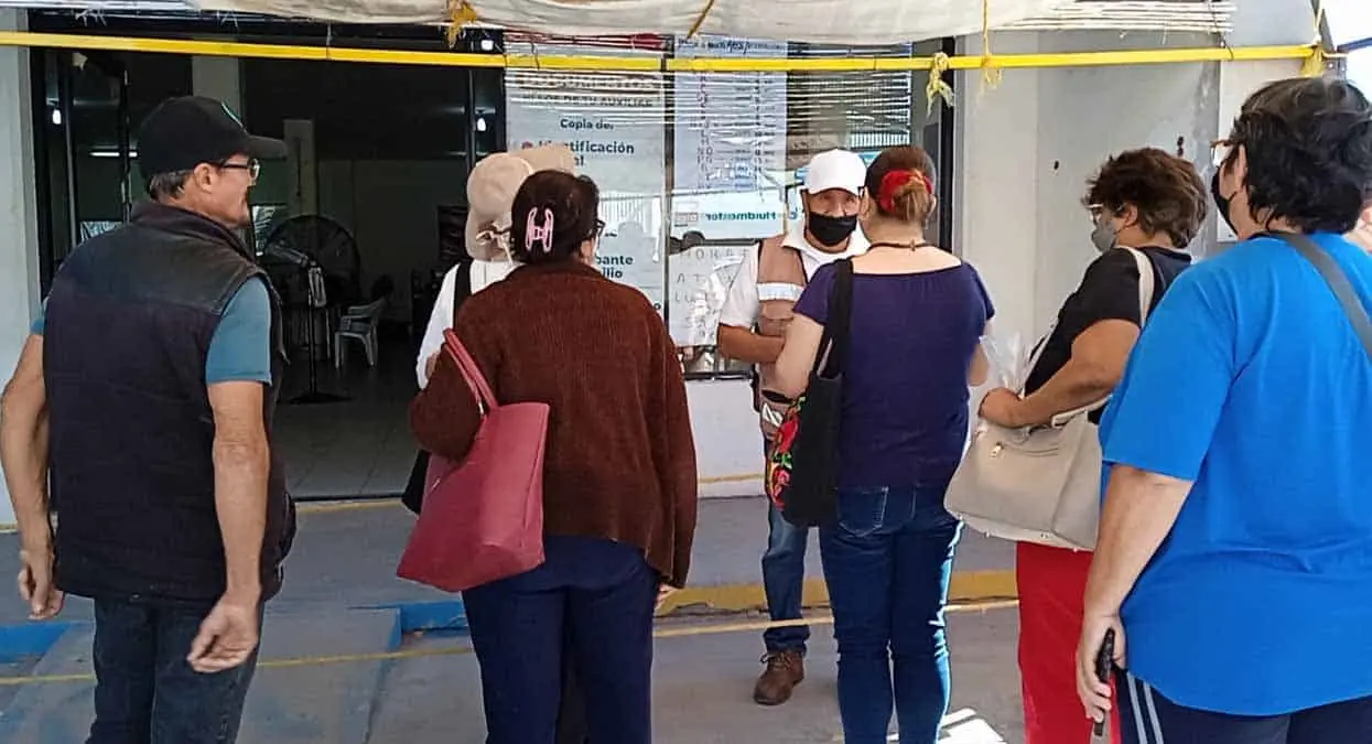 Siguen con incertidumbre por retraso de pagos