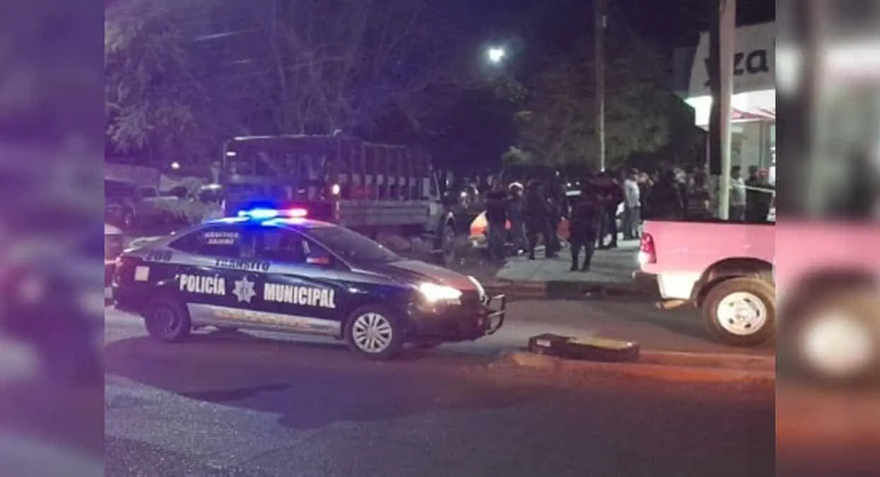 Acribillan a joven