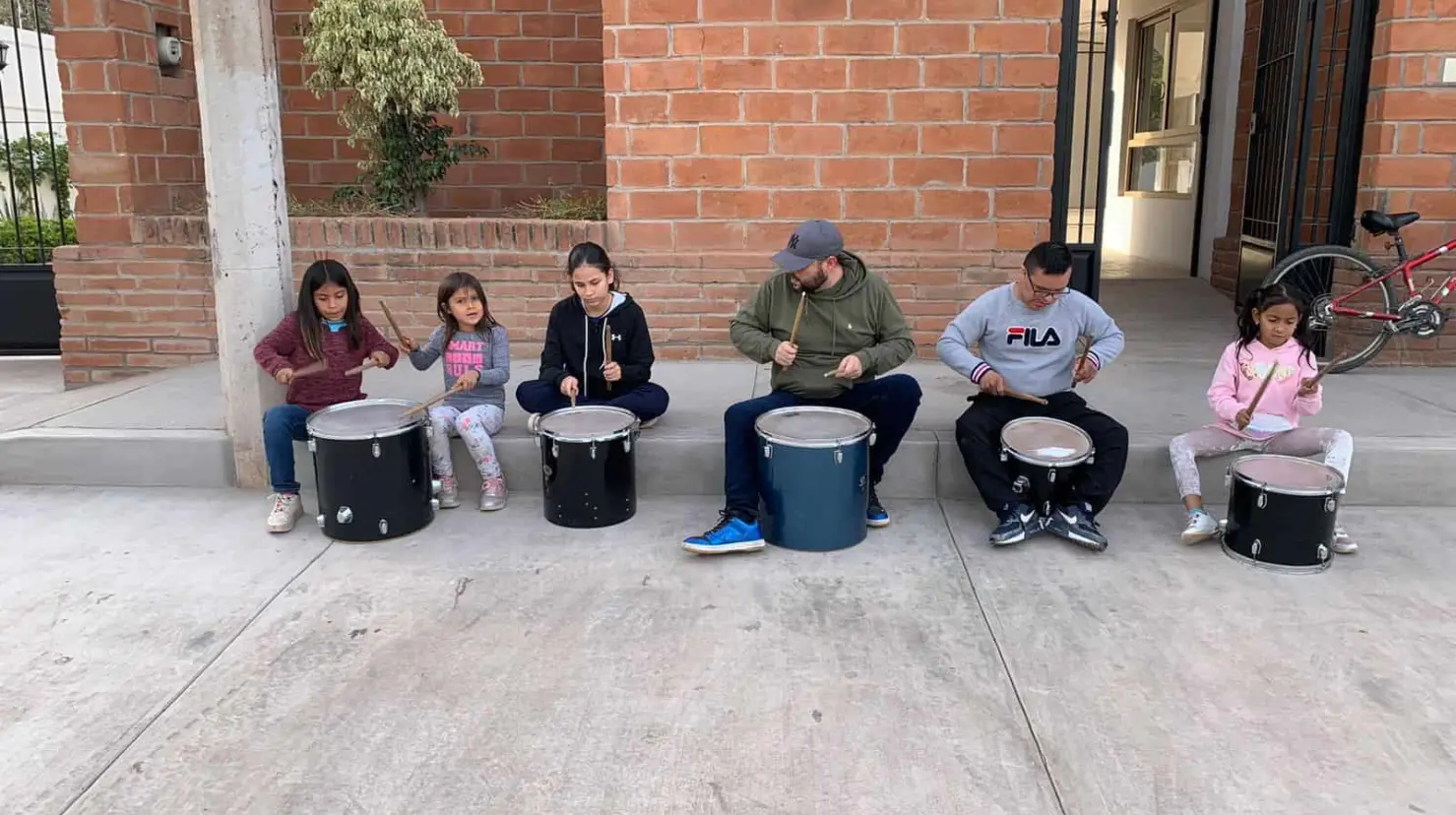 Con música mejoran conductas infantiles