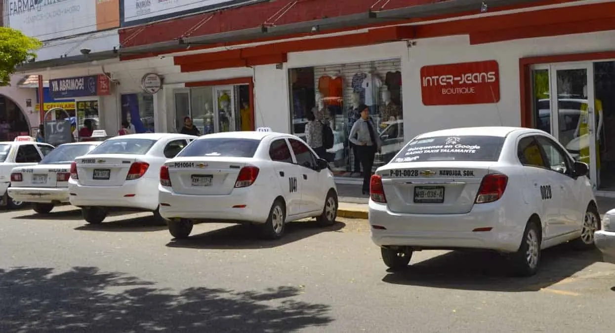 Taxis caen en desuso en Navojoa