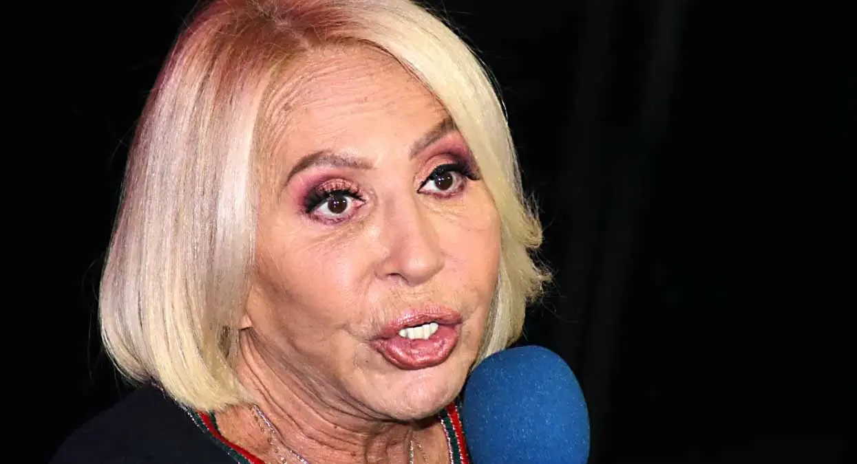 Laura Bozzo se pasa con el filtro en Instagram; debería ser ilegal usar tantos: internautas