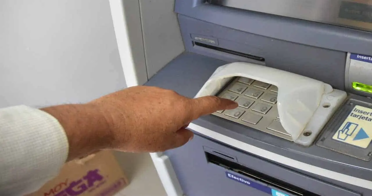 Alerta CONDUSEF a no ser víctimas de fraudes por Semana Santa