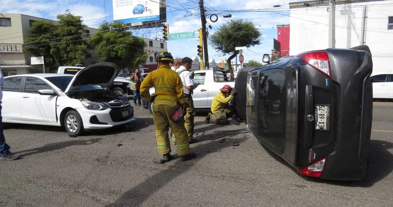 Aparatoso choque en el Centro